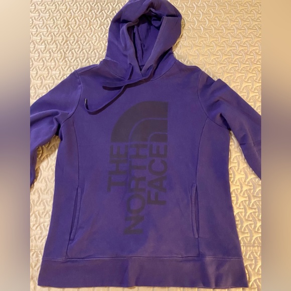 The North Face pullover hoodie, purple (L) - Picture 1 of 6